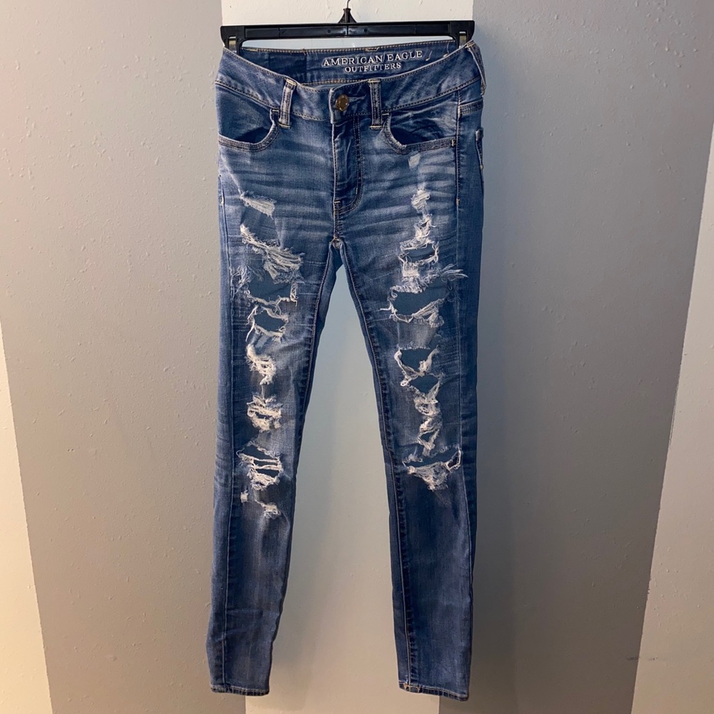 American Eagle Ripped Jeans!